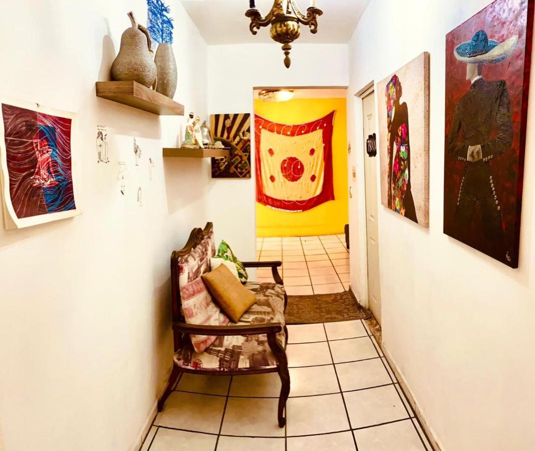 Free Spirit Hostel กัวดาลาฮารา ภายนอก รูปภาพ