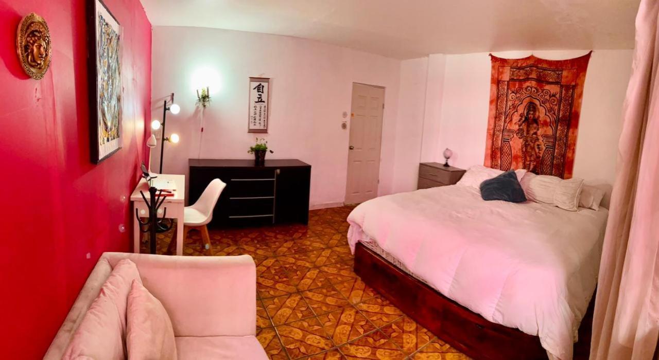 Free Spirit Hostel กัวดาลาฮารา ภายนอก รูปภาพ