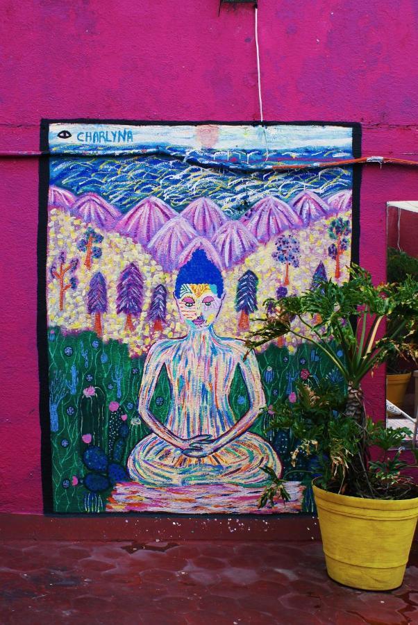 Free Spirit Hostel กัวดาลาฮารา ภายนอก รูปภาพ